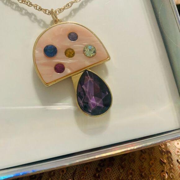 NEW BETSEY JOHNSON MUSHROOM NECKLACE - Picture 4 of 4